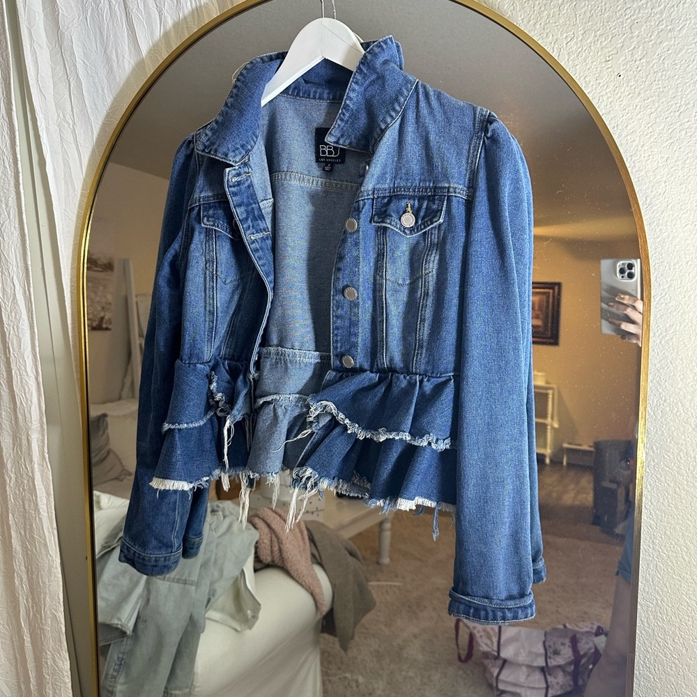 Denim crop jacket size small